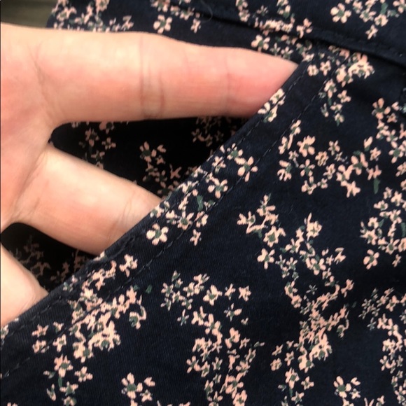 Lee | Mid rise blue w/ pink flower skirt - Picture 5 of 8